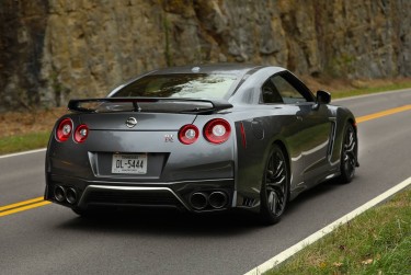 东莞石排镇急用钱找生意贷款公司靠谱吗全方位解析